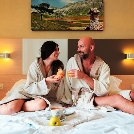 Hotel Delle Rose Кашія Екстер'єр фото