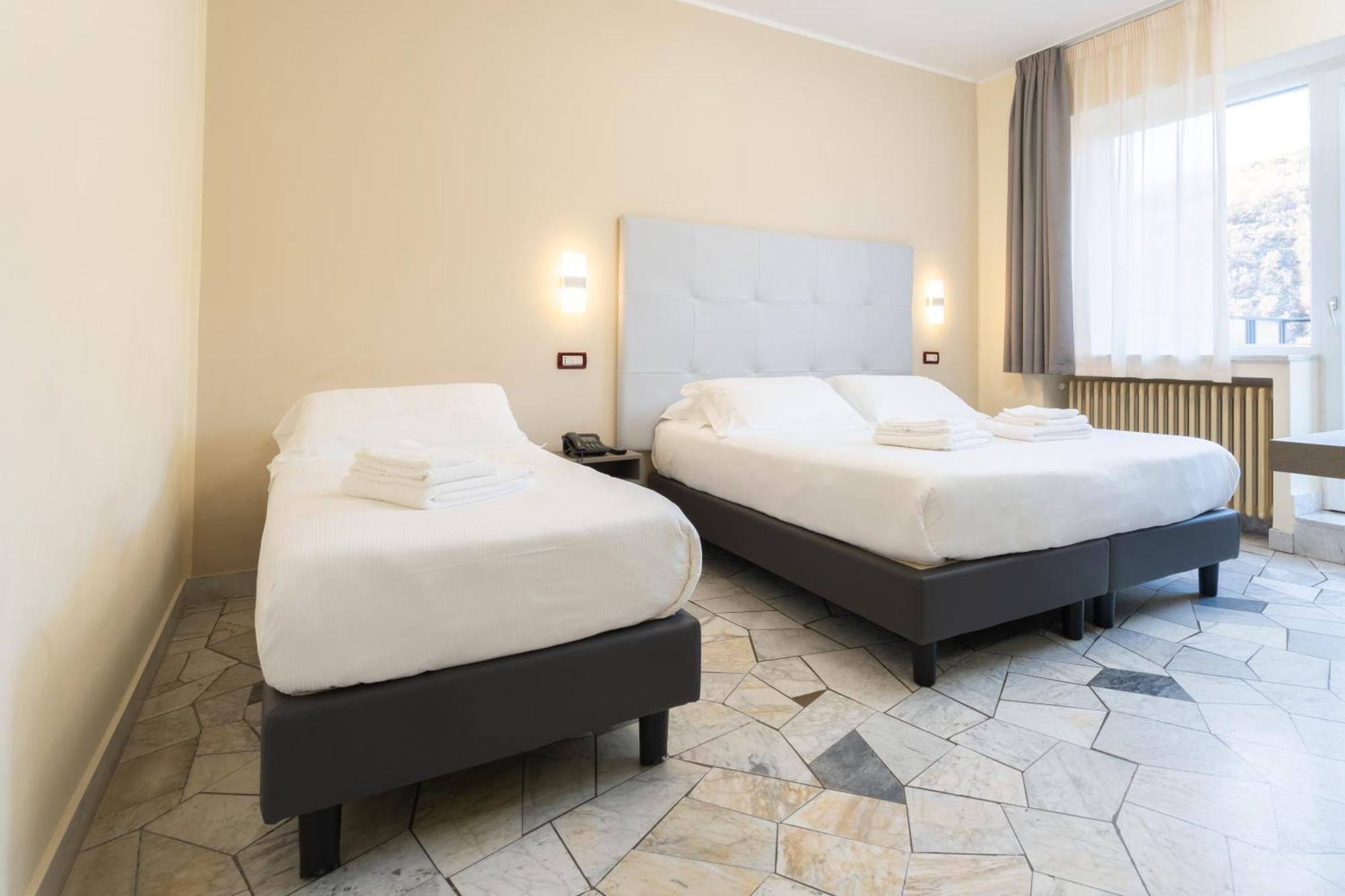 Hotel Delle Rose Кашія Екстер'єр фото