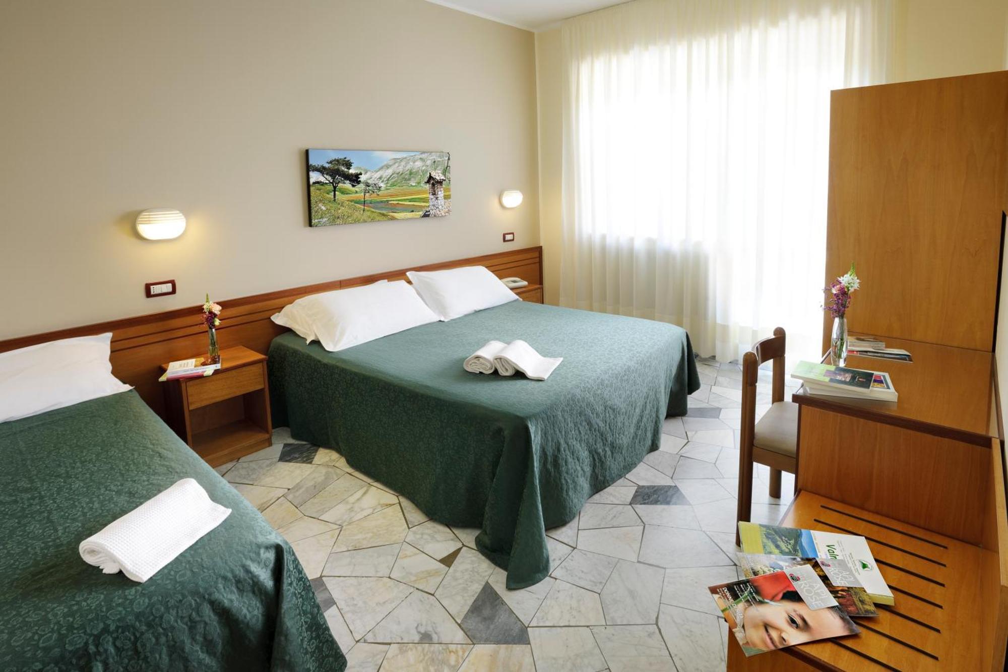 Hotel Delle Rose Кашія Екстер'єр фото